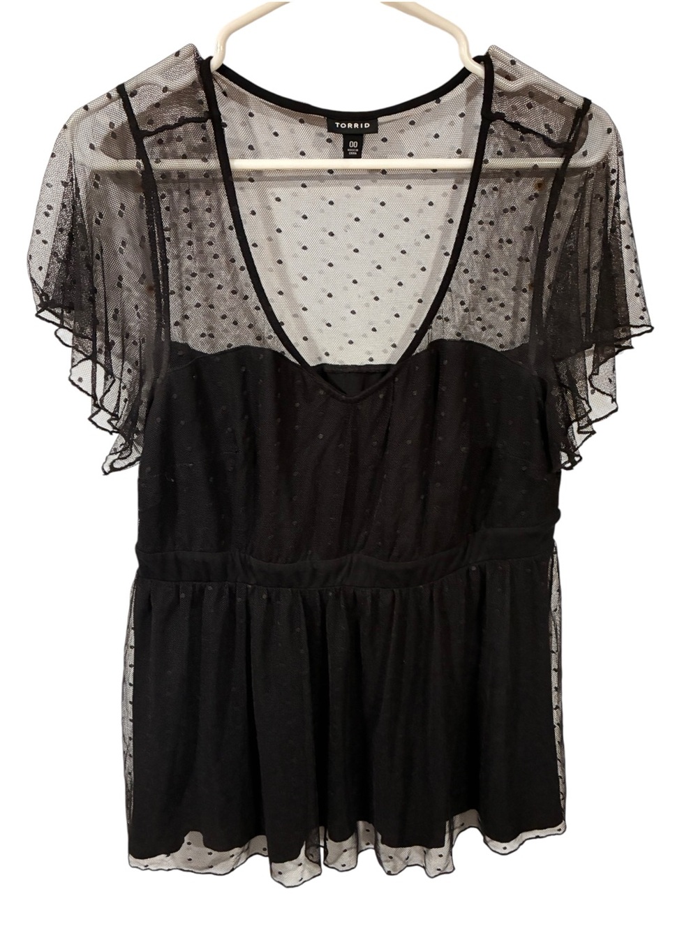 Torrid Short Sleeve Sheer Mesh Neckline Shoulder Blouse Size 00 Medium